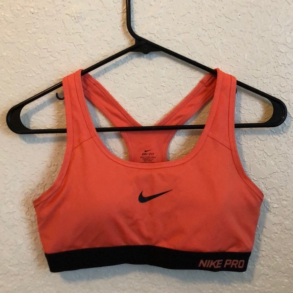 Sports bra - Picture 1 of 4